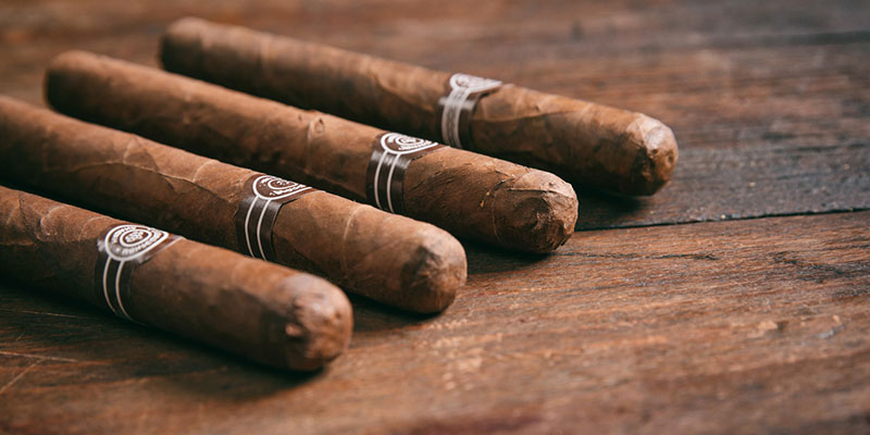 4 Reasons to Enjoy Cigar Smoking